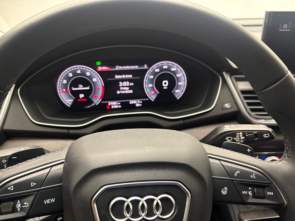 Used 2023 Audi Q5 2.0T Premium Plus AWD/4WD image 35