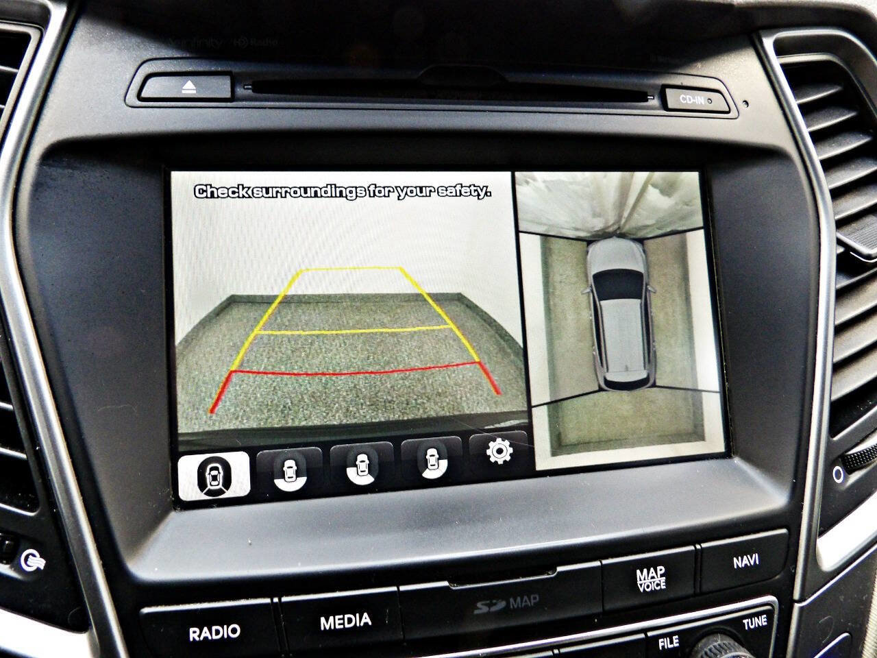 Used 2017 Hyundai Santa Fe Sport w/ 2.4L Tech Package 04 image 18