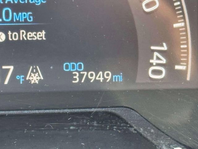 Used 2023 Toyota RAV4 SE w/ Weather & Moonroof Package image 25