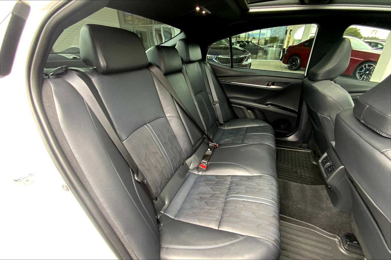 Used 2025 Toyota Camry XSE image 21