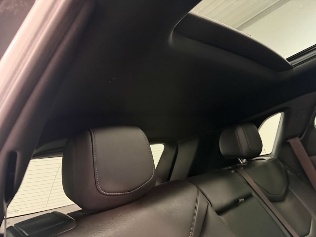 Used 2024 Cadillac XT5 Sportv AWD/4WD image 67