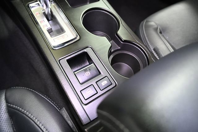 Used 2016 Subaru Outback 2.5i Limited image 27