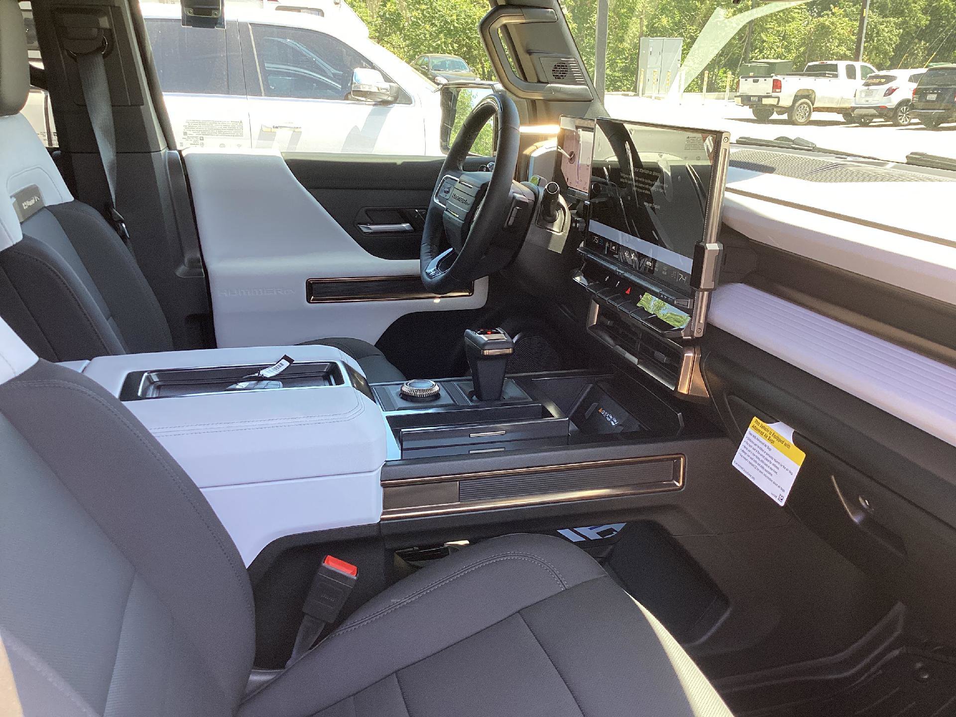 New 2024 GMC Hummer EV 2X image 16