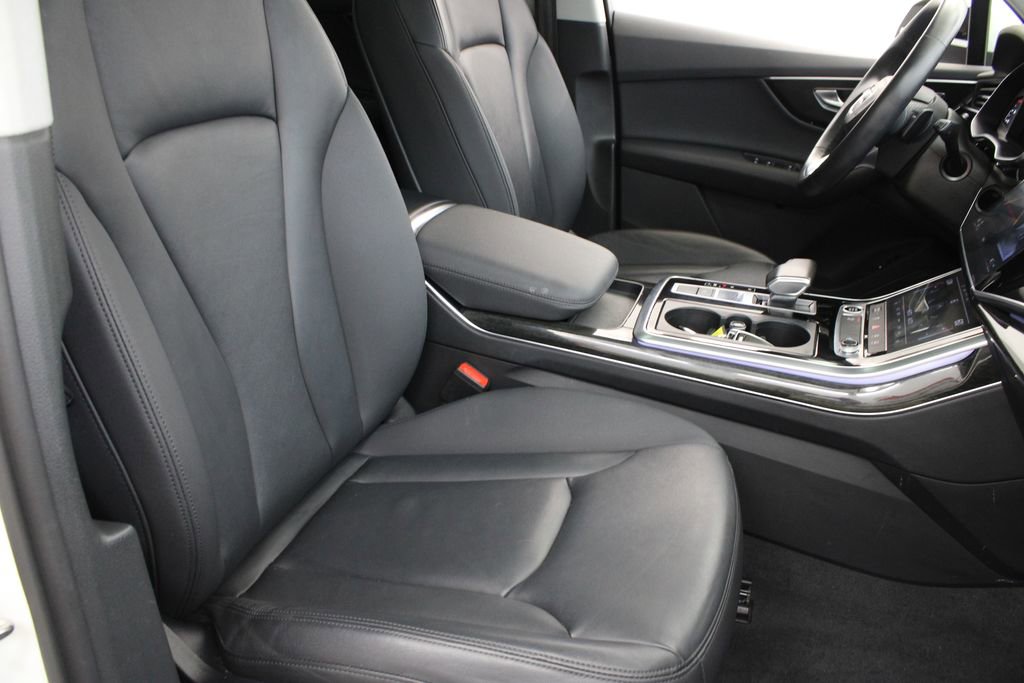 Used 2022 Audi Q7 2.0T Premium AWD/4WD image 25