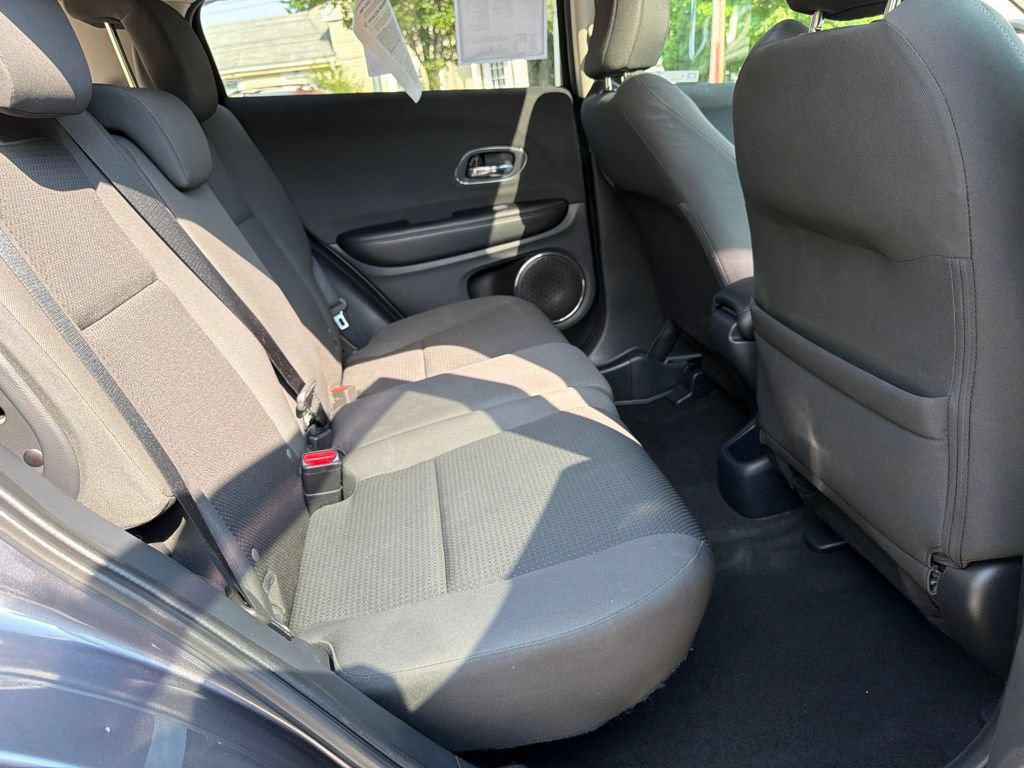 Used 2022 Honda HR-V EX image 28