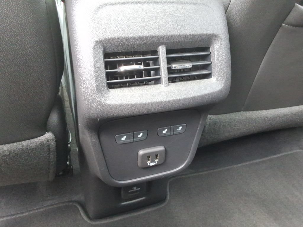 Certified 2021 Chevrolet Equinox Premier AWD/4WD image 19