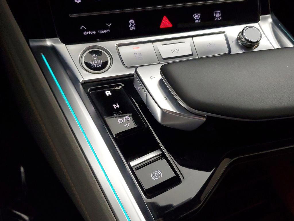 Certified 2024 Audi Q8 e-tron Prestige w/ Prestige Package AWD/4WD image 33