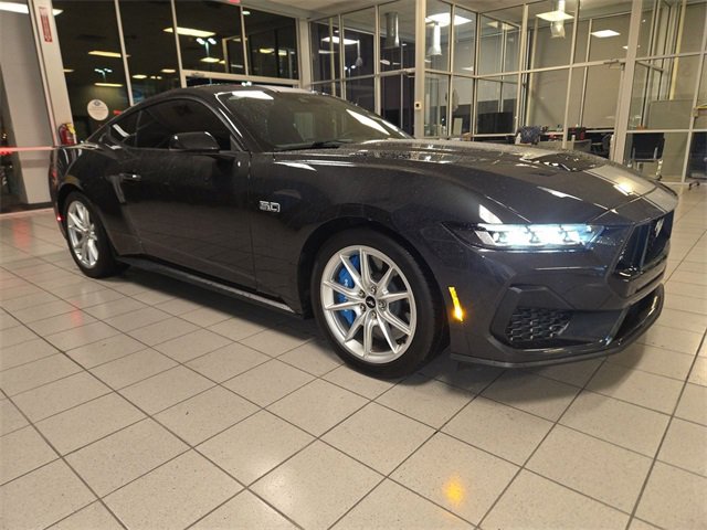 Used 2024 Ford Mustang GT Premium image 2