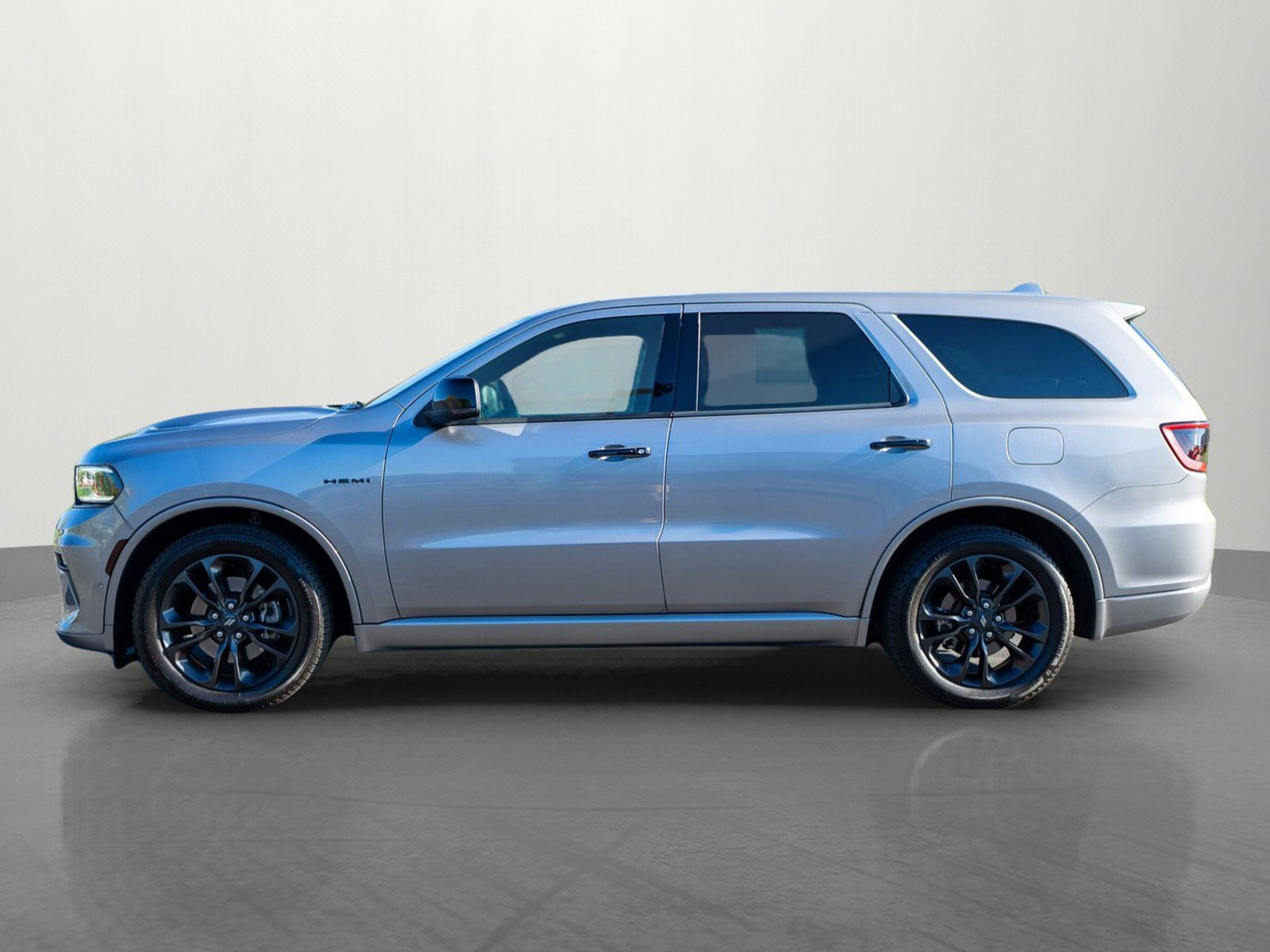 Used 2021 Dodge Durango R/T w/ Blacktop Package AWD/4WD image 4