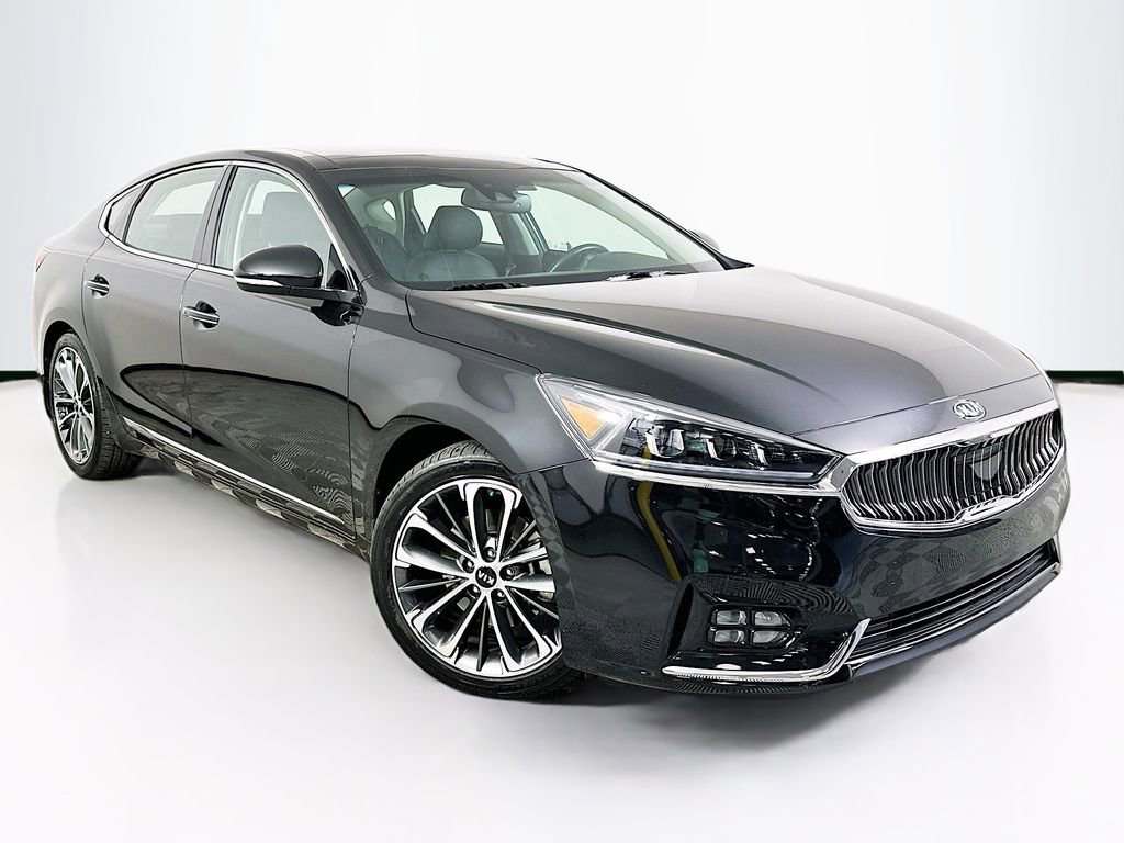 Used 2018 Kia Cadenza Technology FWD image 1