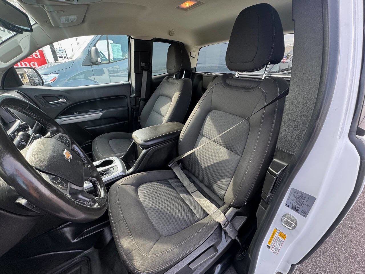 Used 2022 Chevrolet Colorado LT w/ Fleet Safety Package image 8