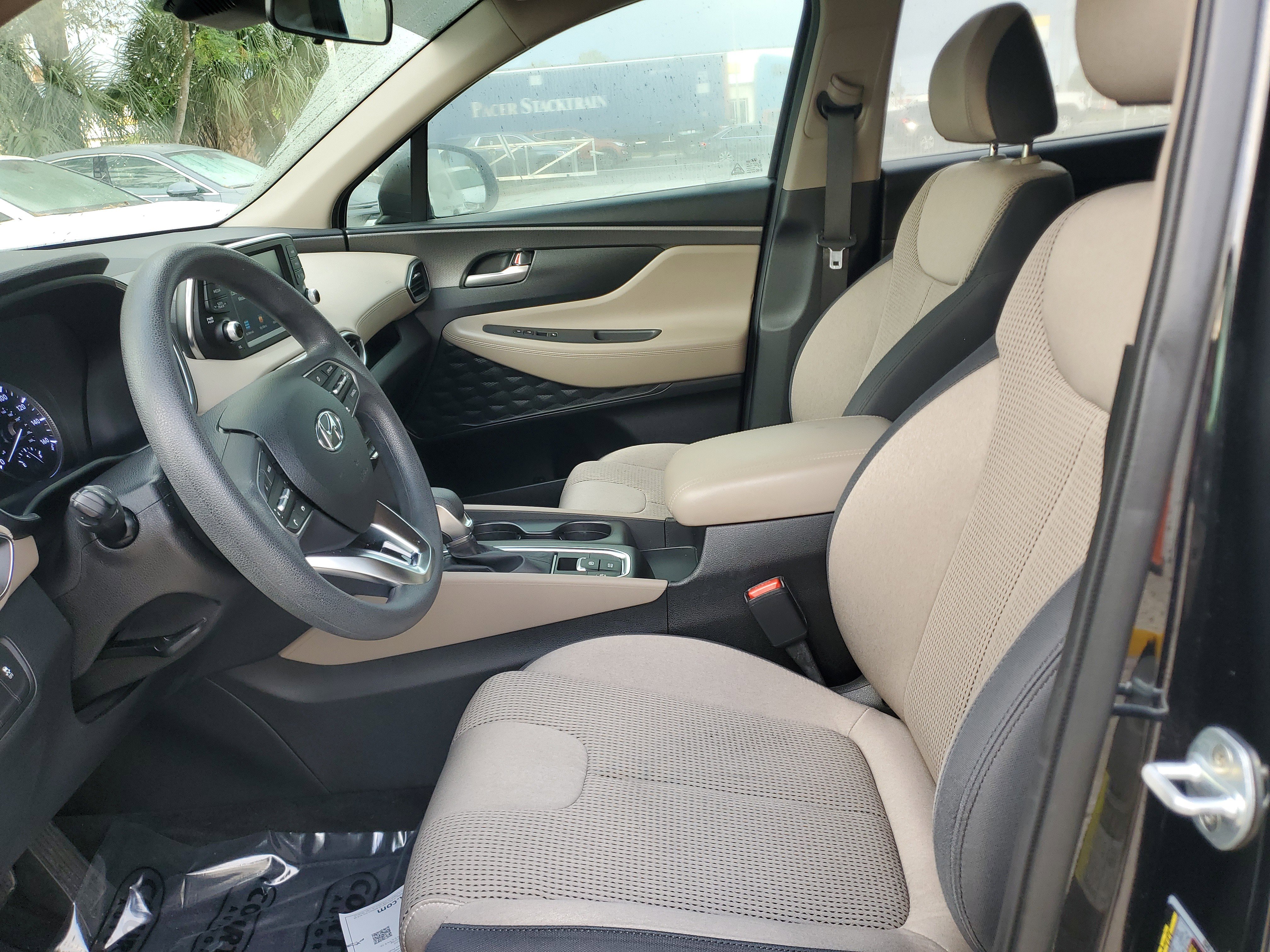 Used 2019 Hyundai Santa Fe SE image 20