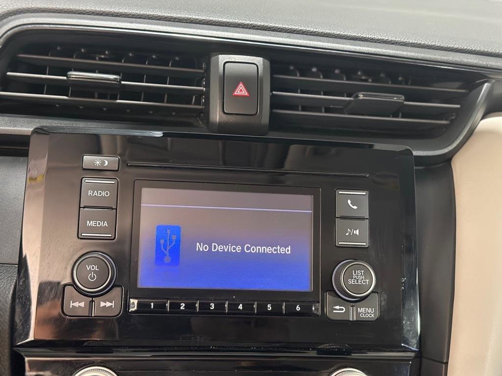 Used 2019 Honda Insight LX image 17