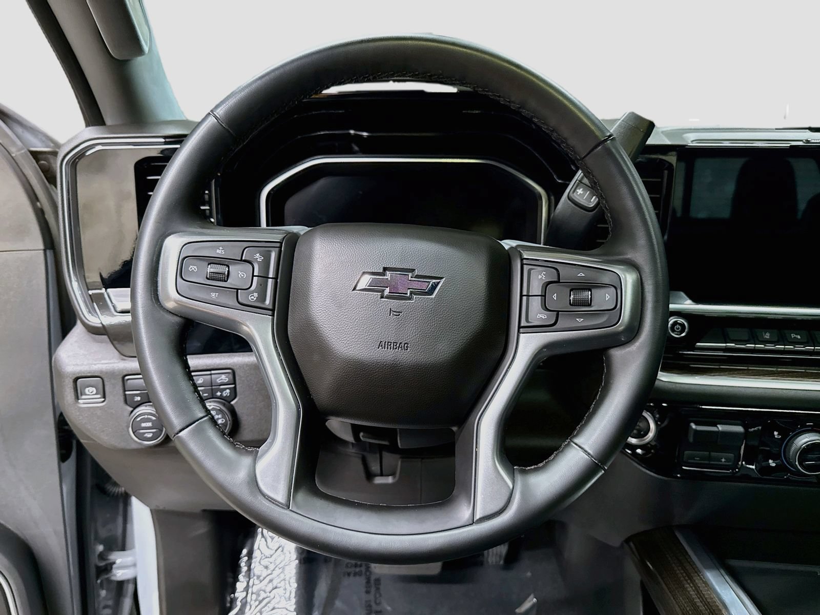 Used 2024 Chevrolet Silverado 2500 LT w/ Z71 Sport Edition AWD/4WD image 14