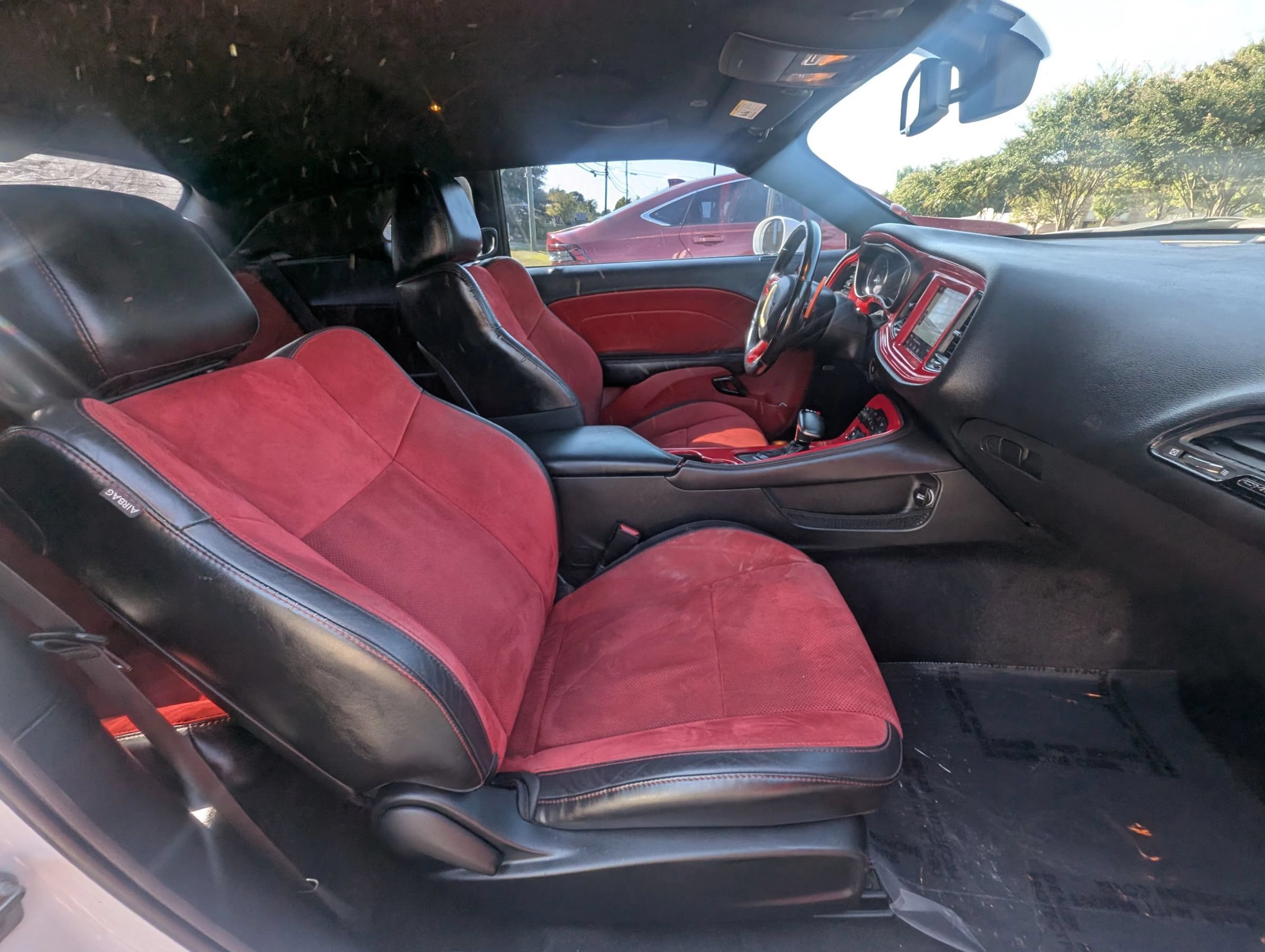 Used 2019 Dodge Challenger R/T w/ Plus Package RWD image 33