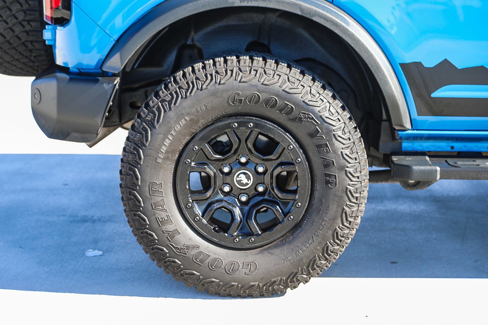 Used 2022 Ford Bronco Wildtrak image 11