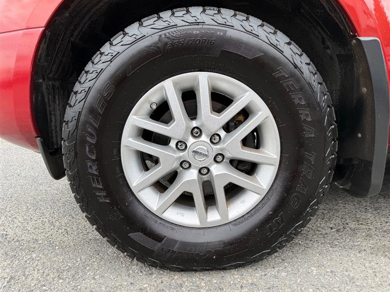 Used 2014 Nissan Frontier SV w/ SV Value Truck Package AWD/4WD image 10