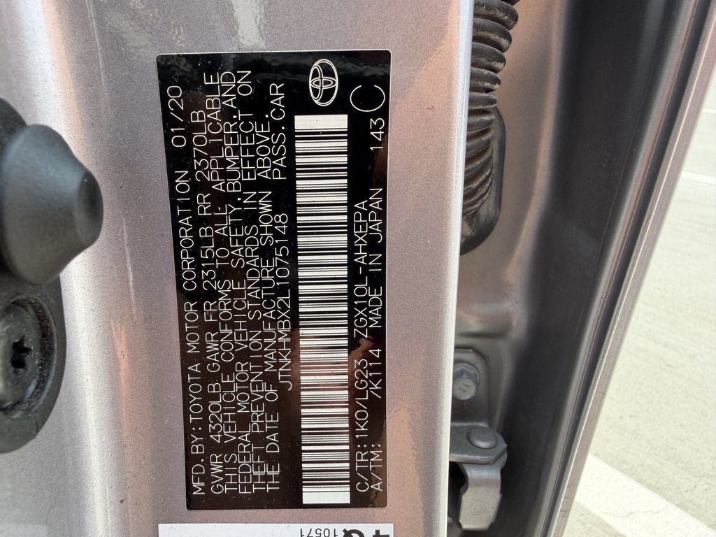 Used 2020 Toyota C-HR Limited FWD image 27