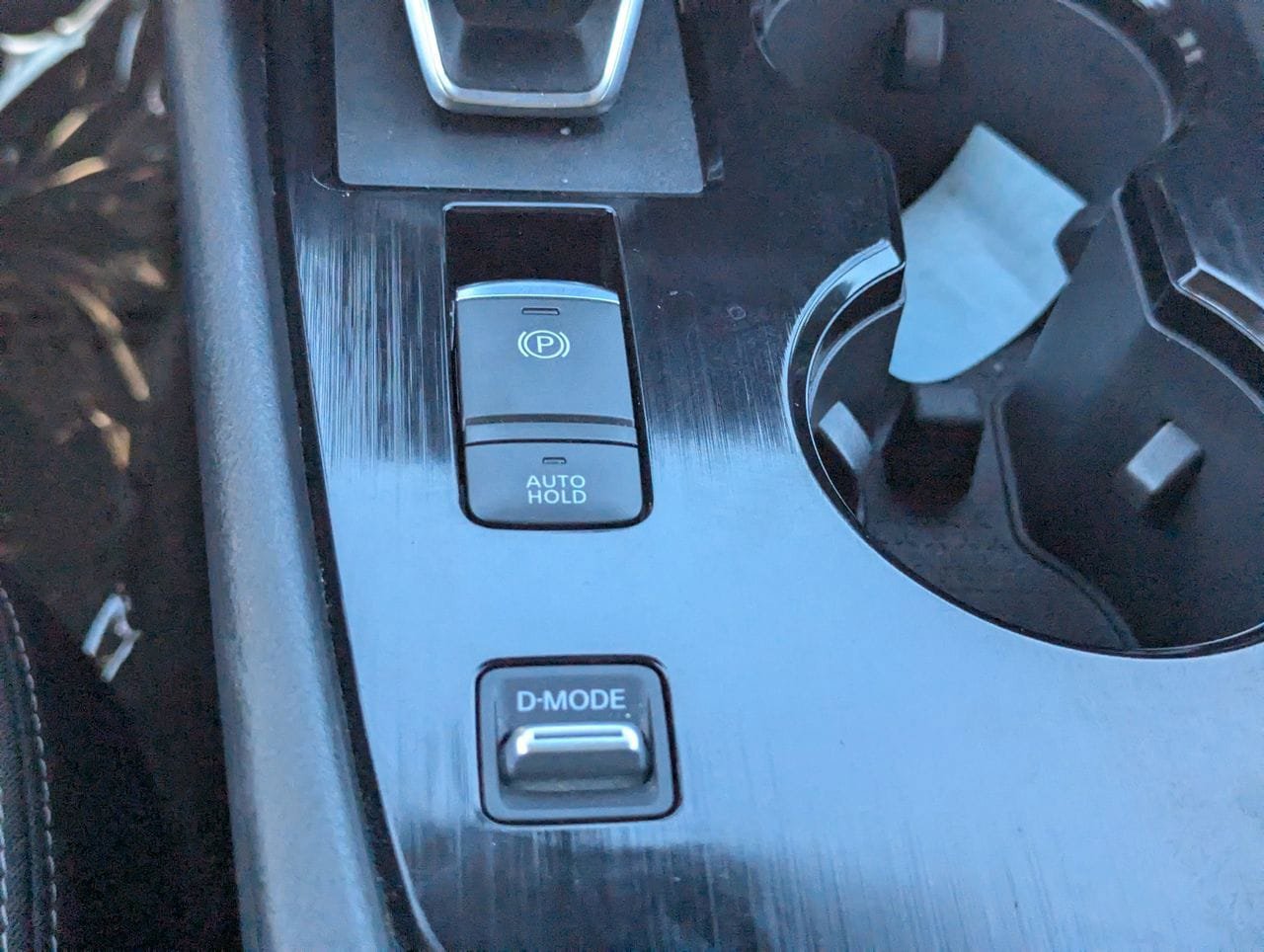 Certified 2025 Nissan Rogue SV image 27