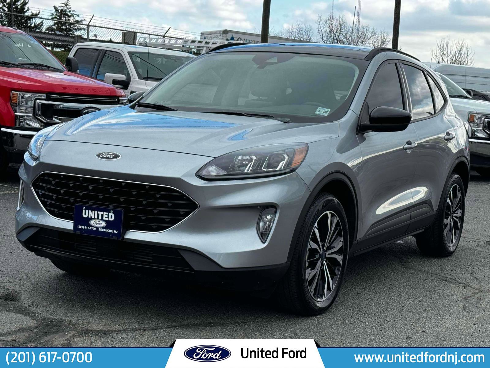 Used 2022 Ford Escape SEL w/ SEL Stealth AWD Package image 2