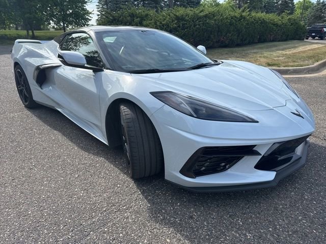 Used 2021 Chevrolet Corvette Stingray Premium Conv w/ Z51 Performance Package RWD image 2