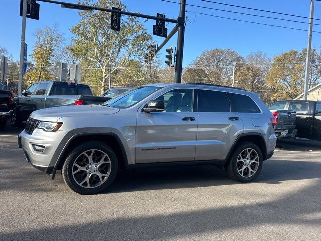 Used 2019 Jeep Grand Cherokee Limited w/ Luxury Group II AWD/4WD image 22
