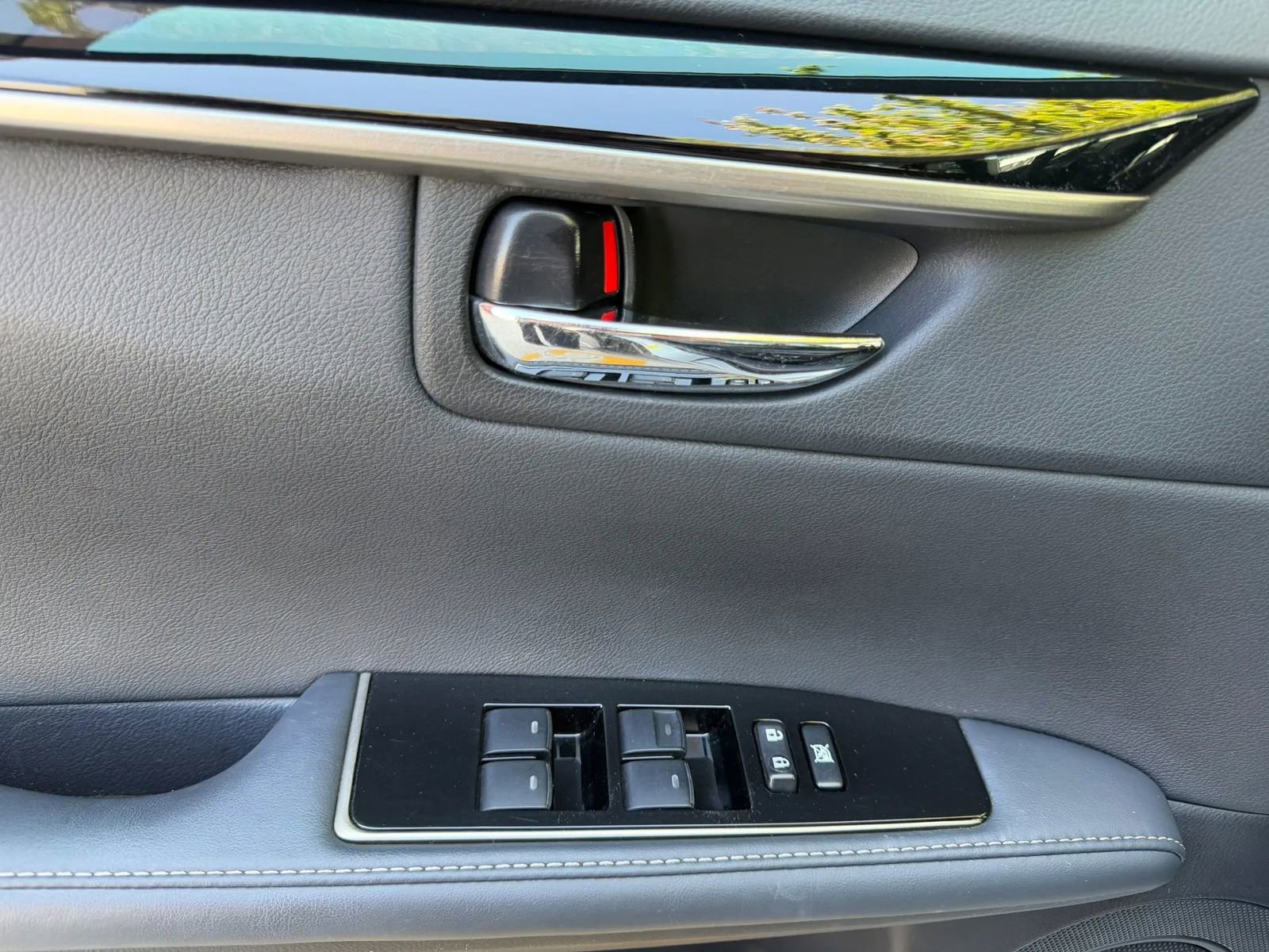 Used 2016 Lexus ES 350 FWD image 8
