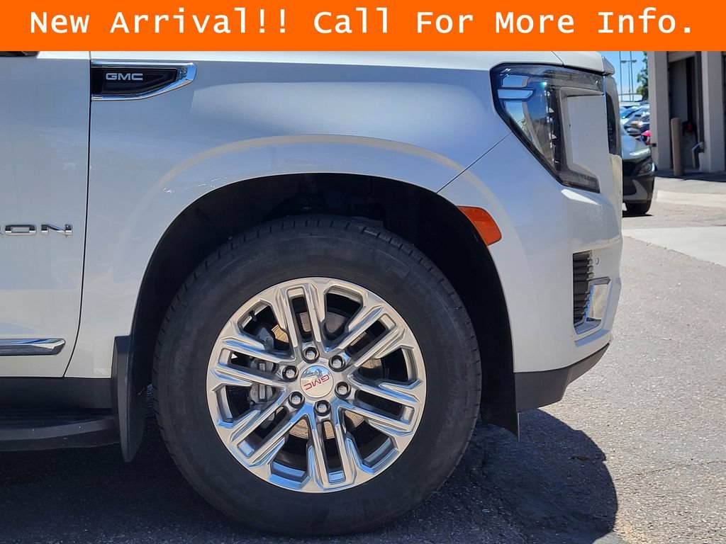Used 2022 GMC Yukon XL SLT w/ SLT Luxury Package AWD/4WD image 9