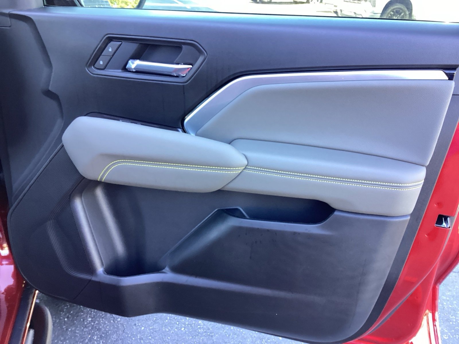 New 2026 Chevrolet Colorado ZR2 w/ ZR2 Bison Edition image 24