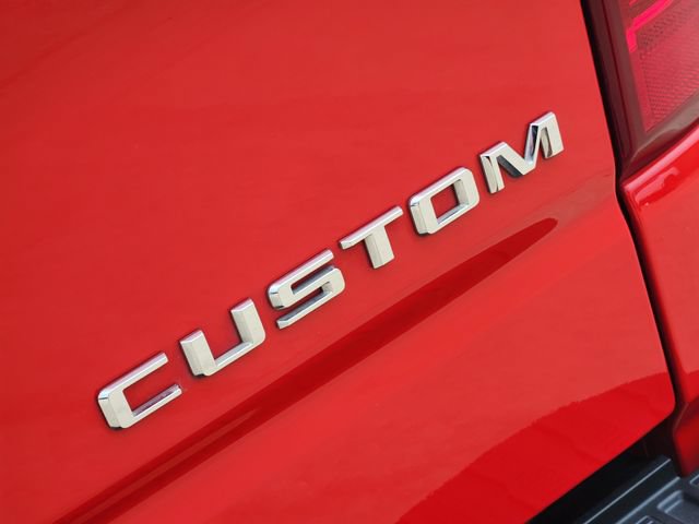 Used 2023 Chevrolet Silverado 1500 Custom AWD/4WD image 9