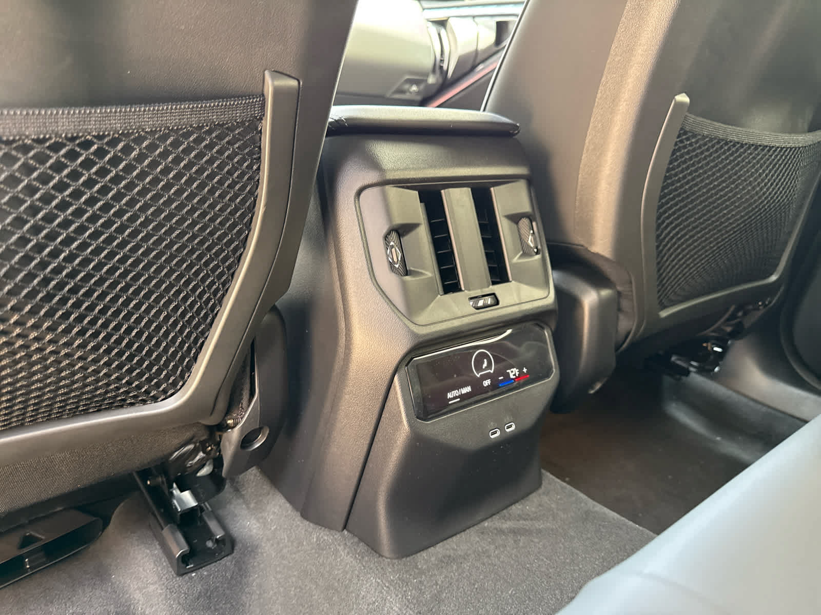 Used 2025 BMW X3 xDrive30i w/ Convenience Package AWD/4WD image 17