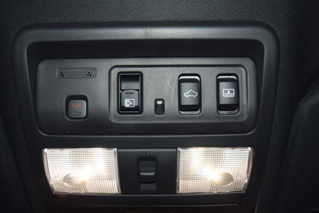 Used 2024 Nissan Titan PRO-4X w/ Pro-4x Convenience Package image 48