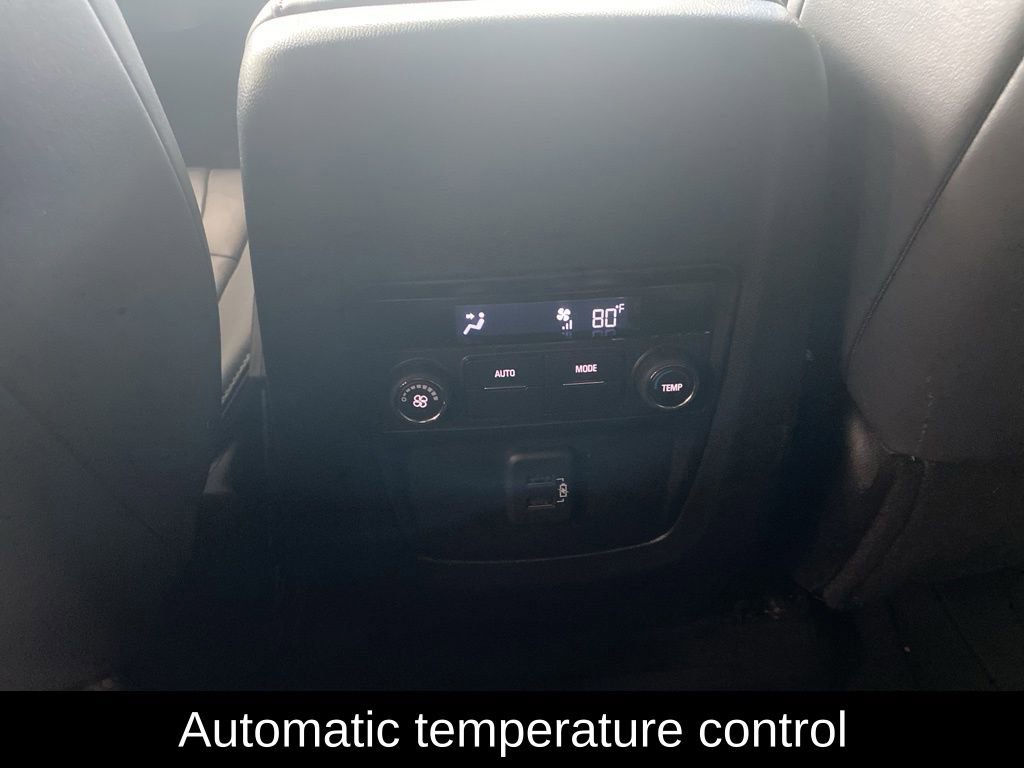 Used 2024 Buick Enclave Essence w/ Sport Touring Edition image 12