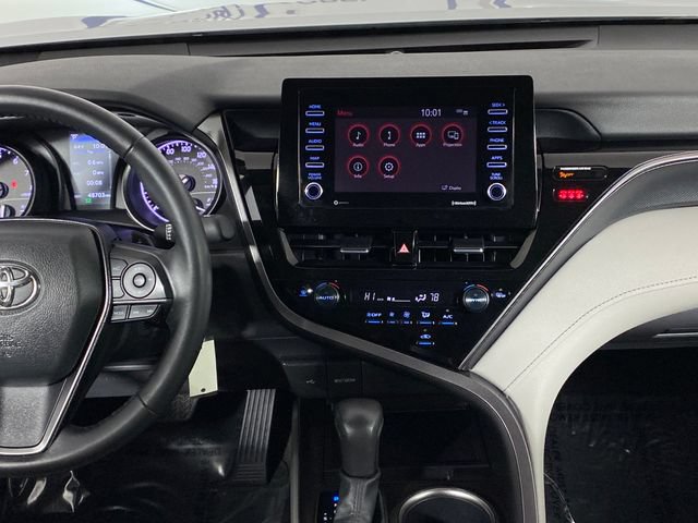 Used 2024 Toyota Camry SE FWD image 13