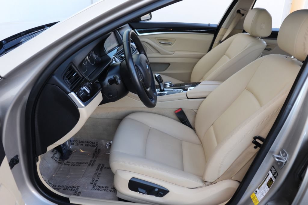 Used 2015 BMW 528i Sedan RWD image 18