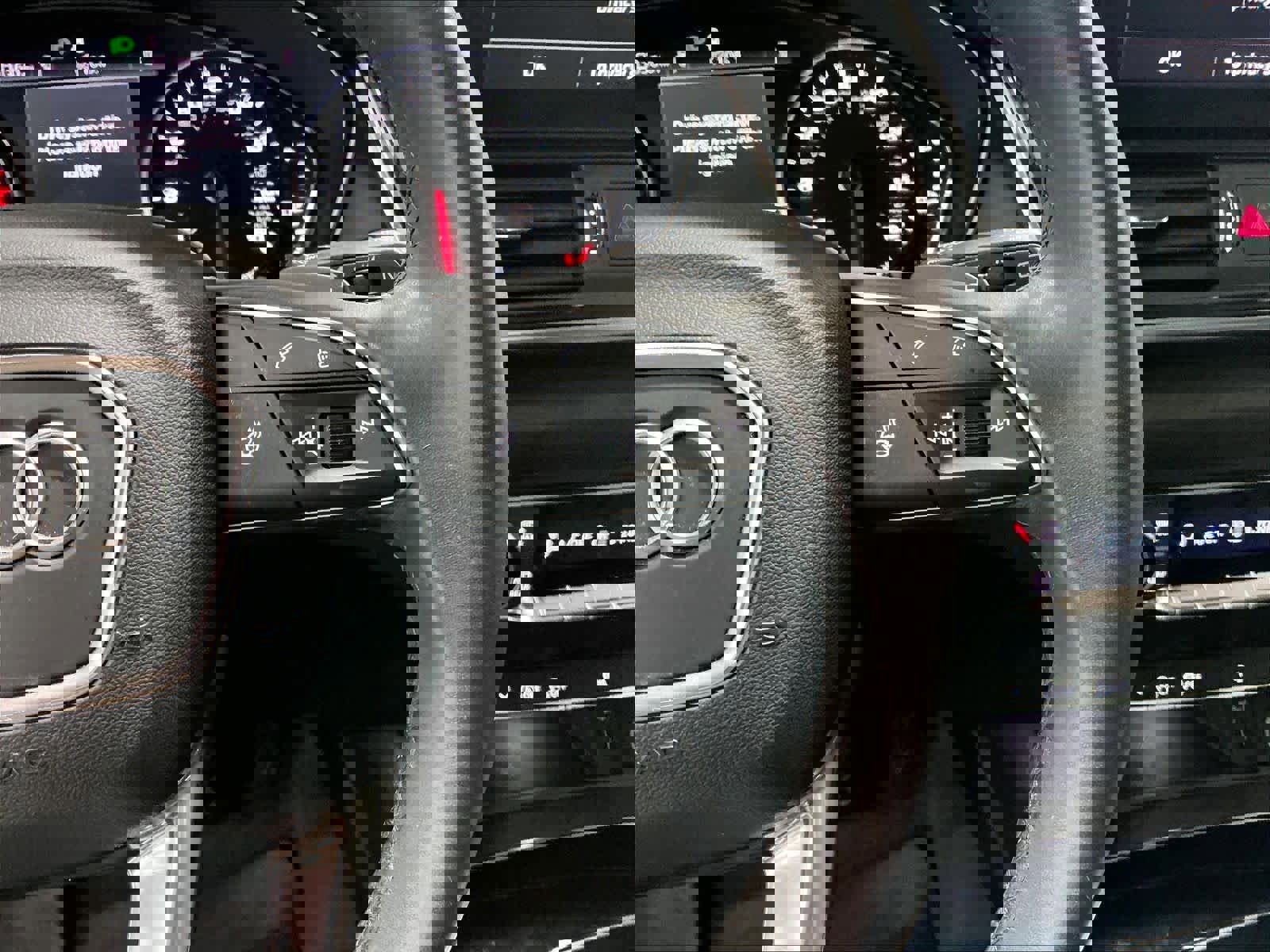 Used 2023 Audi Q5 2.0T Premium w/ Convenience Package image 21