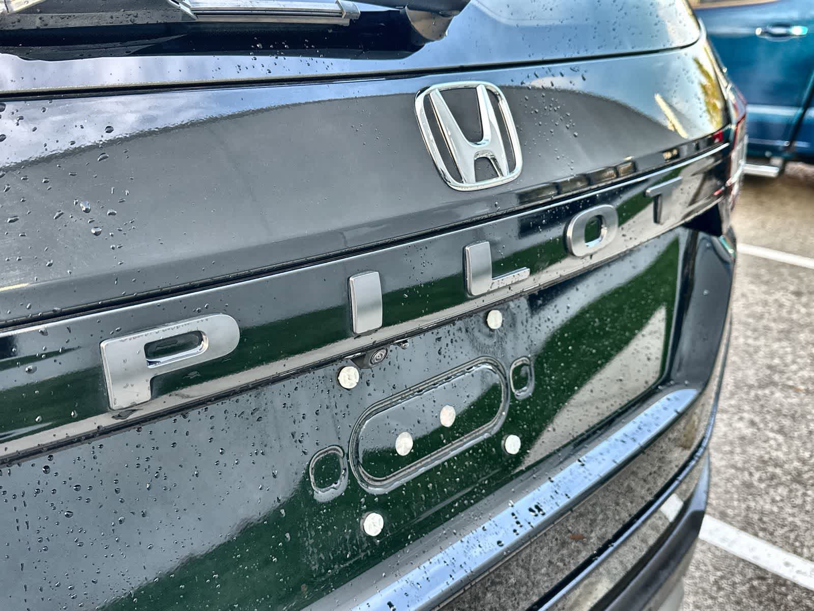 Used 2025 Honda Pilot EX-L image 15