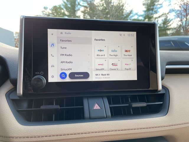 Used 2025 Toyota RAV4 LE image 23