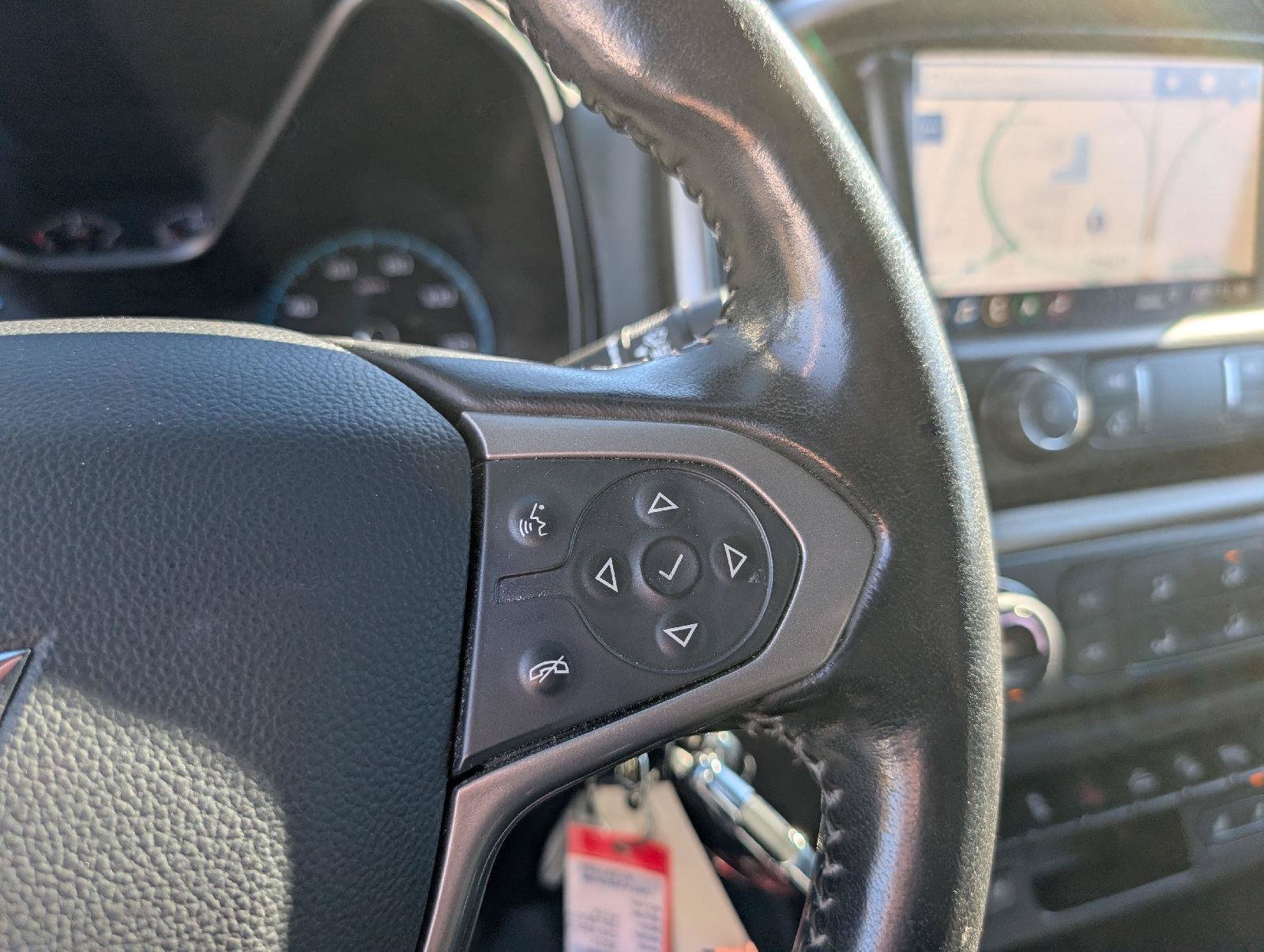 Used 2022 Chevrolet Colorado Z71 AWD/4WD image 13