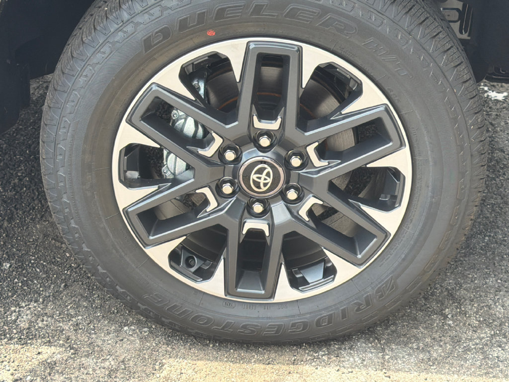 New 2026 Toyota Tundra Limited AWD/4WD image 14