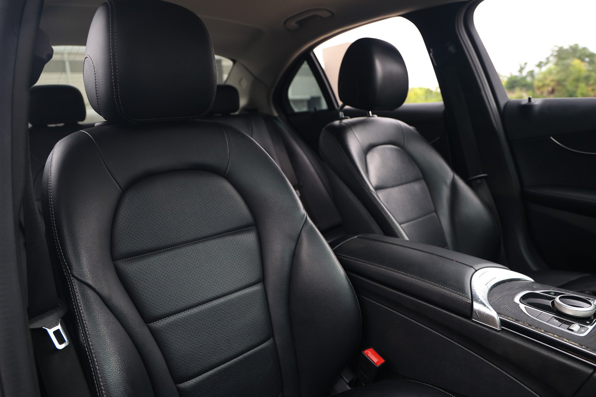 Used 2017 Mercedes-Benz C 300 Sedan w/ Premium 1 Package image 20