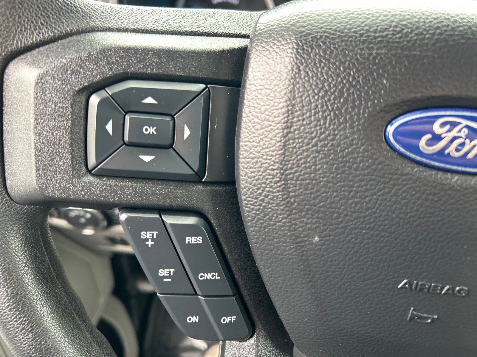 Certified 2019 Ford F250 XLT w/ XLT Premium Package image 22