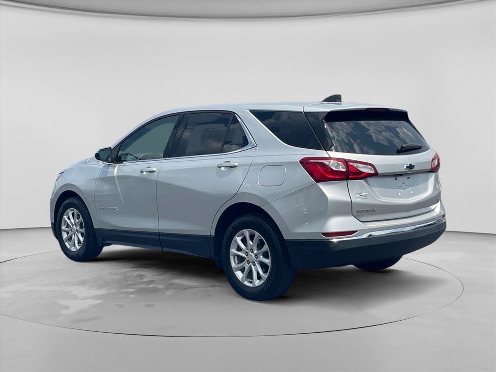 Used 2020 Chevrolet Equinox LT w/ Driver Convenience Package FWD image 5