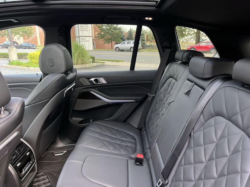 New 2026 BMW X5 xDrive50e image 23