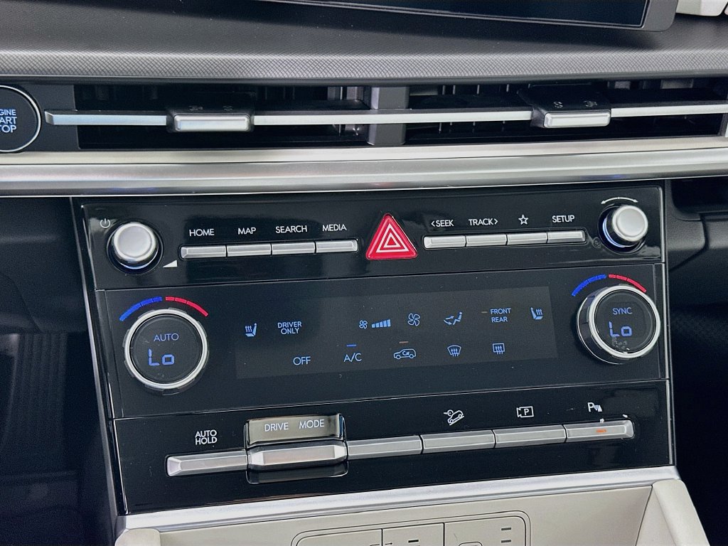 New 2027 Hyundai Santa Fe SEL FWD image 13