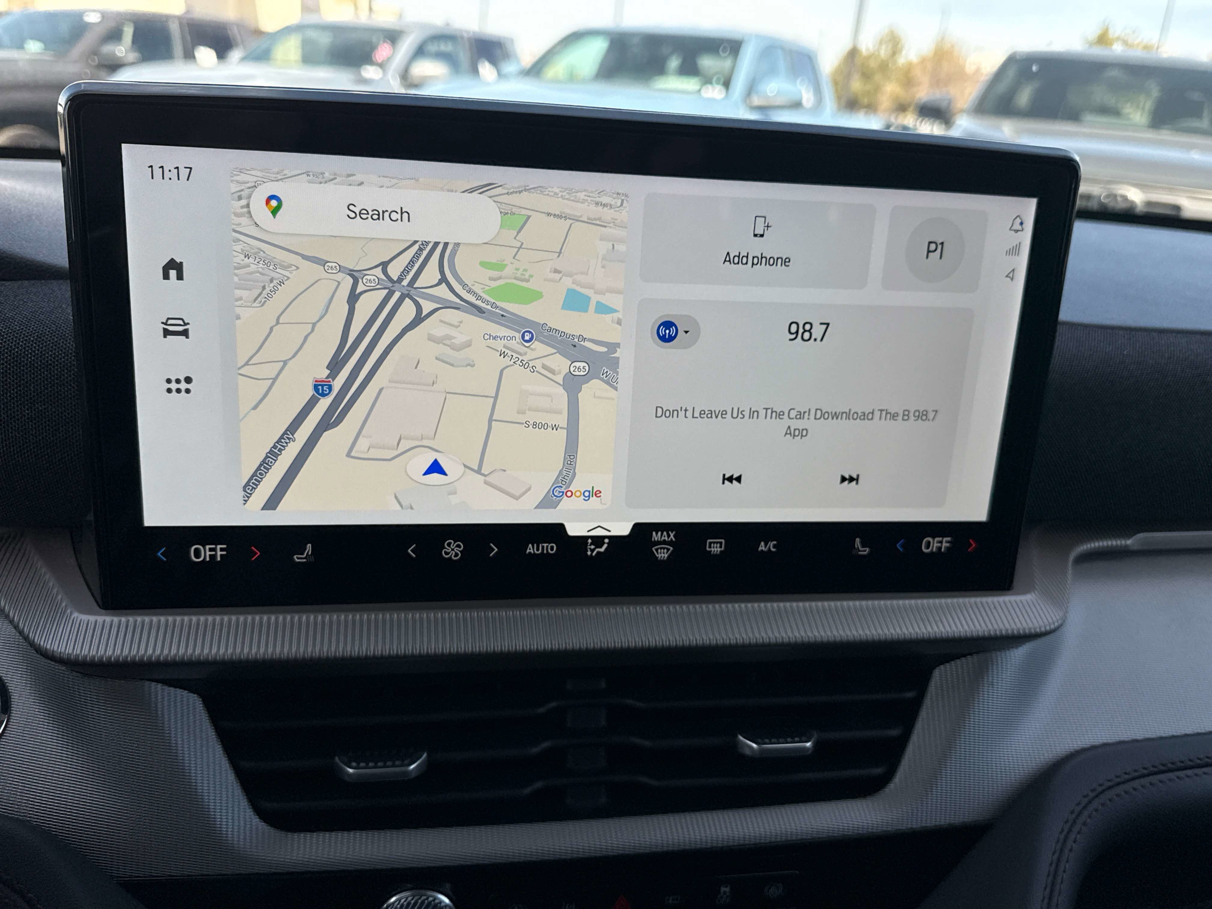 Used 2025 Ford Explorer Active image 22