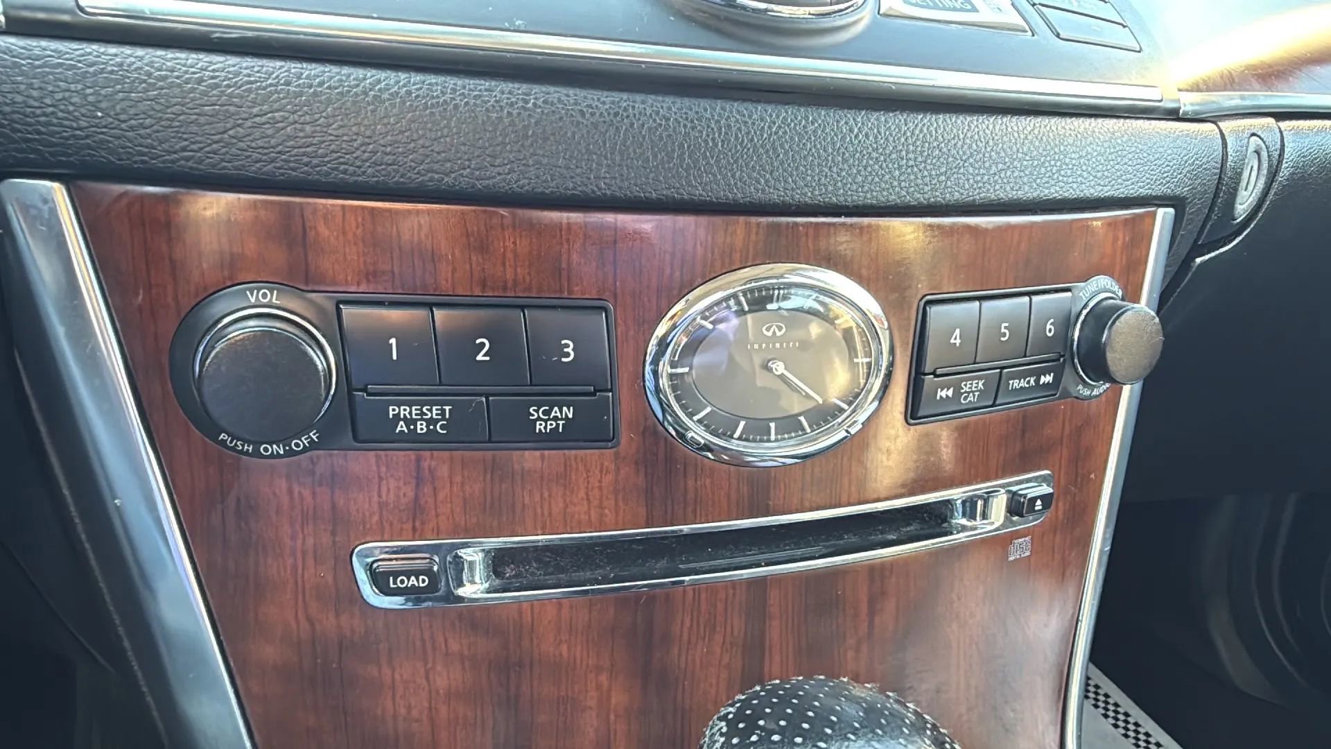 Used 2008 INFINITI M35 image 26