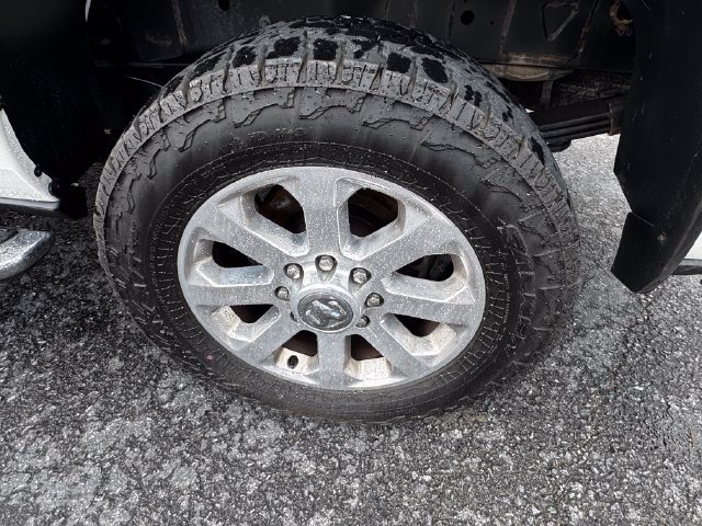 Used 2023 RAM 3500 Laramie AWD/4WD image 29