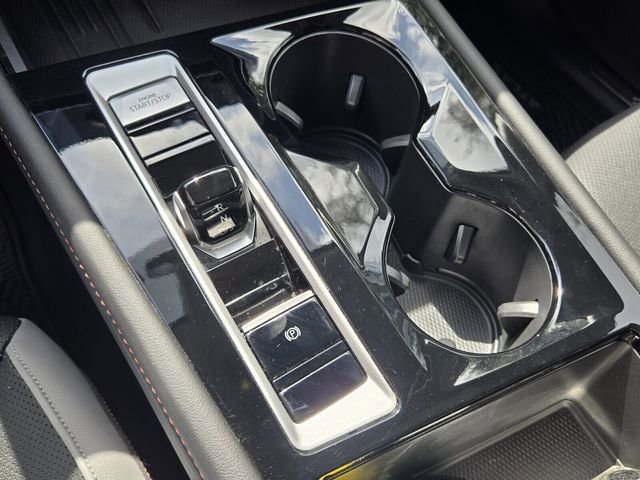 Certified 2025 Volkswagen Atlas Peak Edition SE image 22