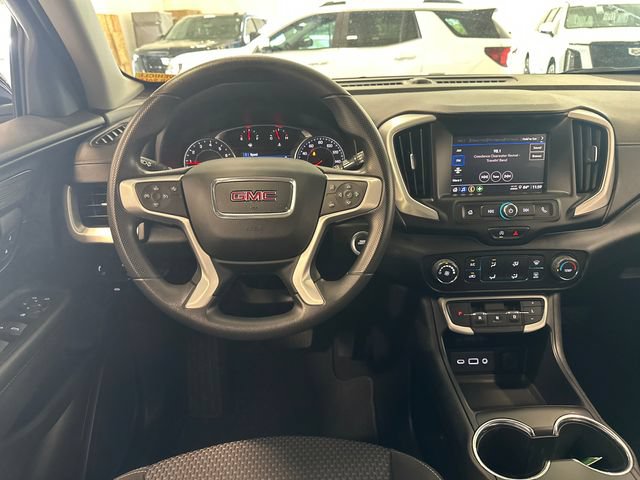 Used 2023 GMC Terrain SLE FWD image 16